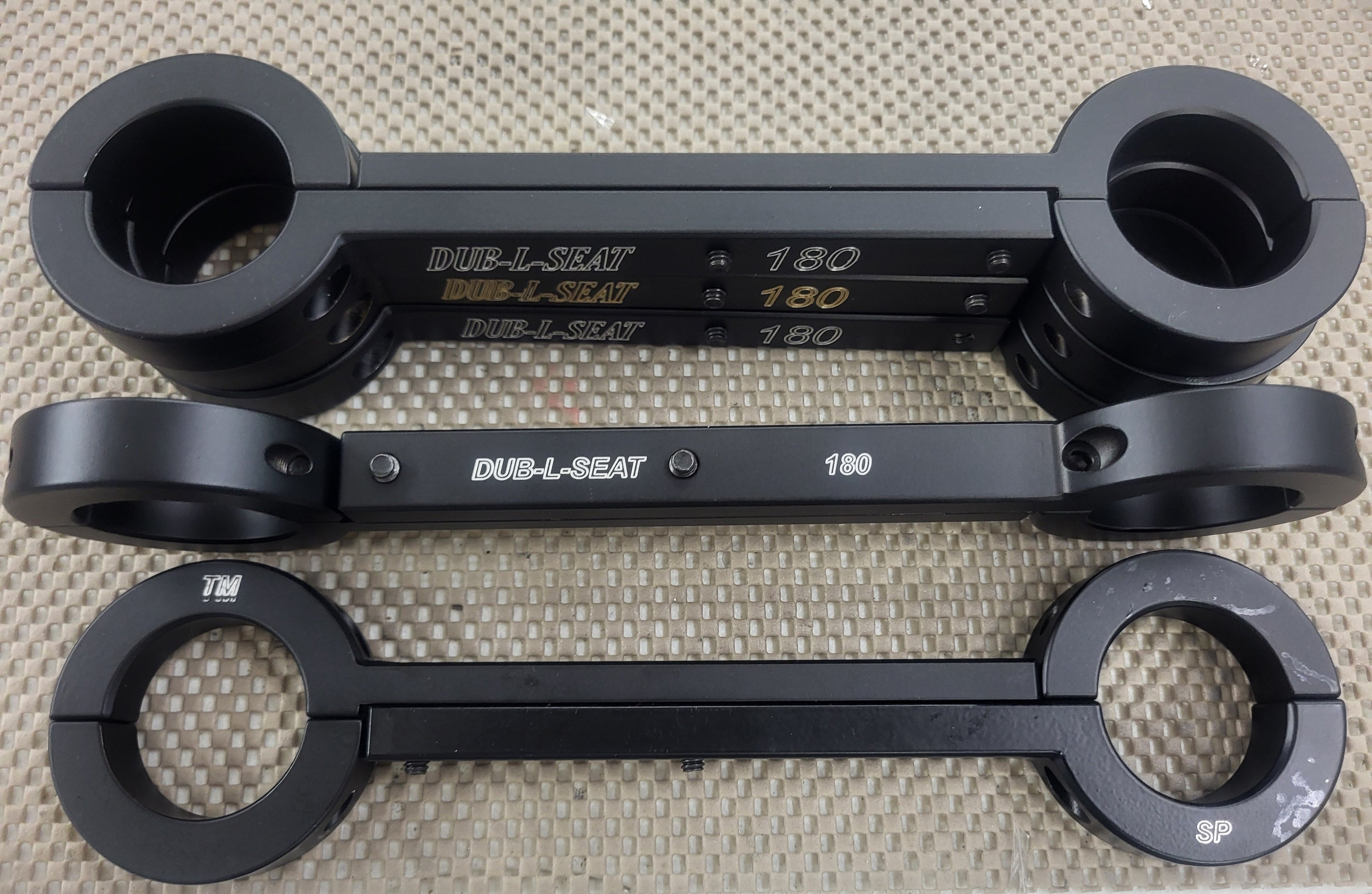 Dub-L-Seat Garmin SpyPole Accessories – Adapters, Hub Kits & Mounting Hardware