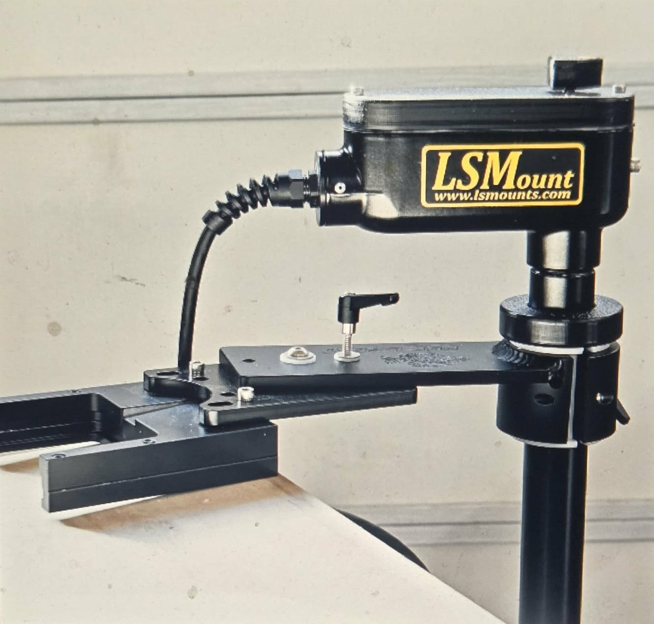 Terrova or Ulterra LS Mount